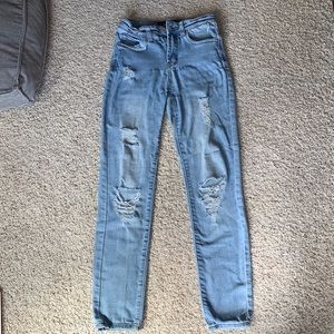 Light Washed Skinny Jeans